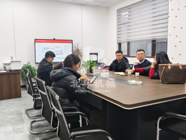 炭化爐業(yè)務再迎新機,與客戶面對面溝通